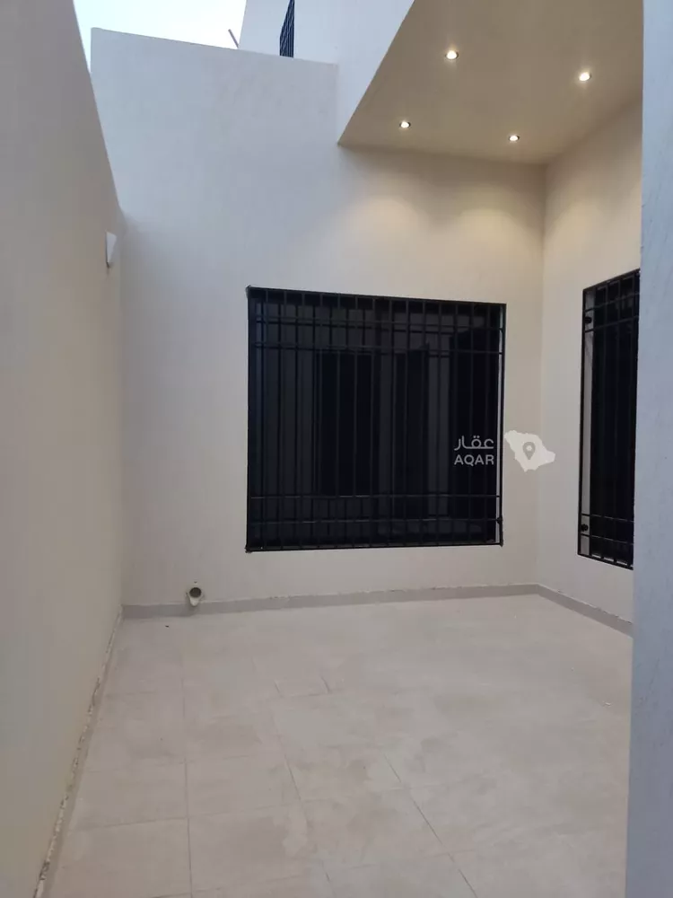 Floor for Rent in Riyadh Dahiat Namar 3