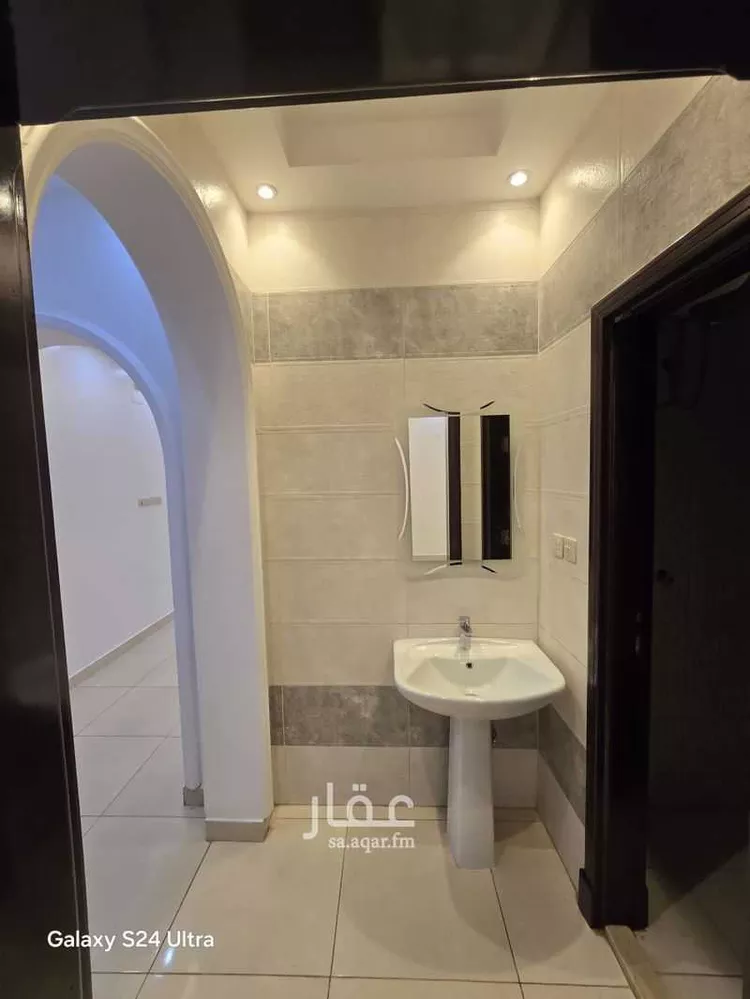 شقة للإيجار في شارع عبدالعزيز ابن ابان القرشى, حي المبعوث, مدينة المدينه المنوره, منطقة المدينة المنورة صورة 4