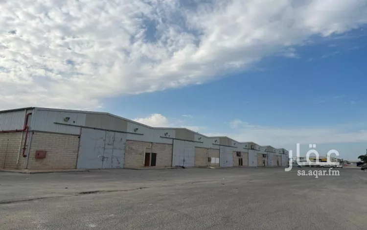 Warehouse for Rent in Al Qatif As Sinaiyah