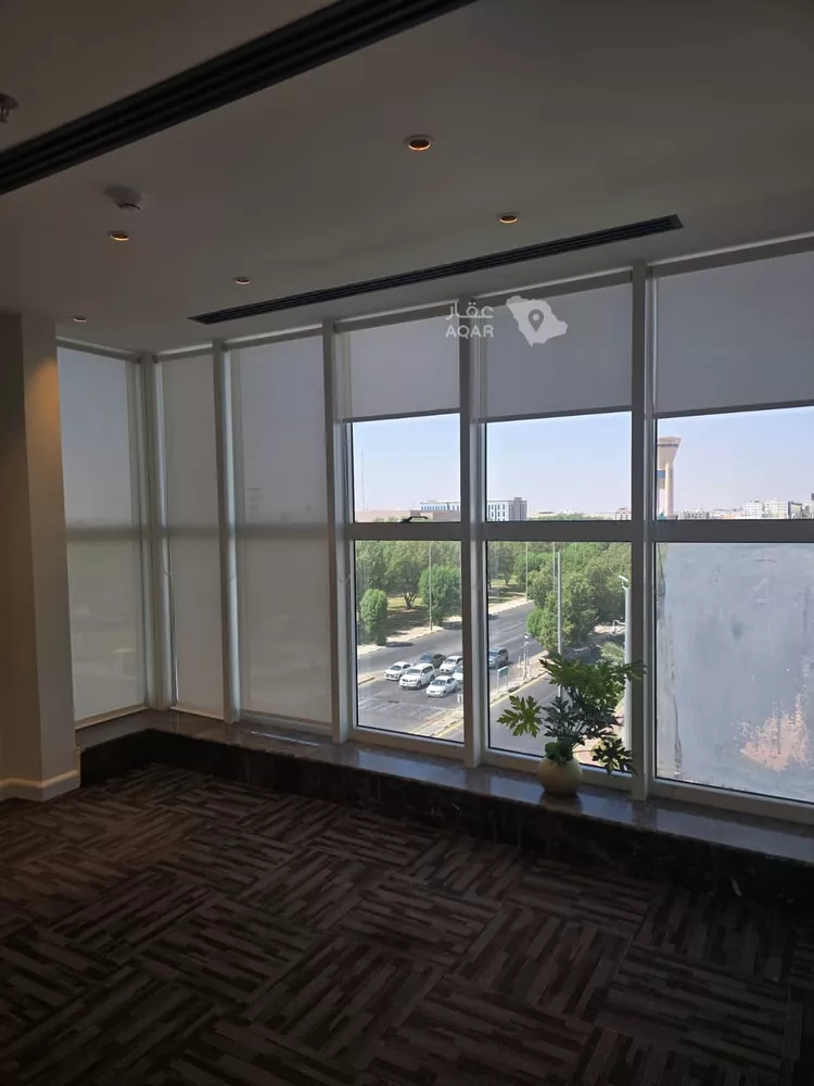 Commercial Office for Rent in Tabuk Al Mahrjan 4