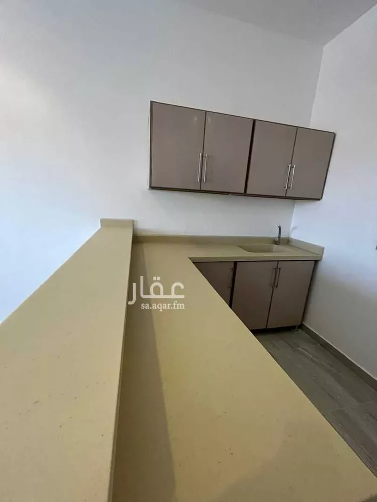 عمارة للإيجار في شارع عبدالله بن عمر, حي النسيم الغربي, مدينة الرياض, منطقة الرياض صورة 4