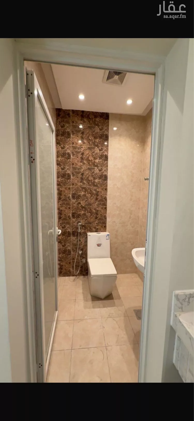 فيلا للإيجار في شارع الأمير متعب بن عبدالعزيز, حي الشعلة, مدينة الدمام, المنطقة الشرقية صورة 5