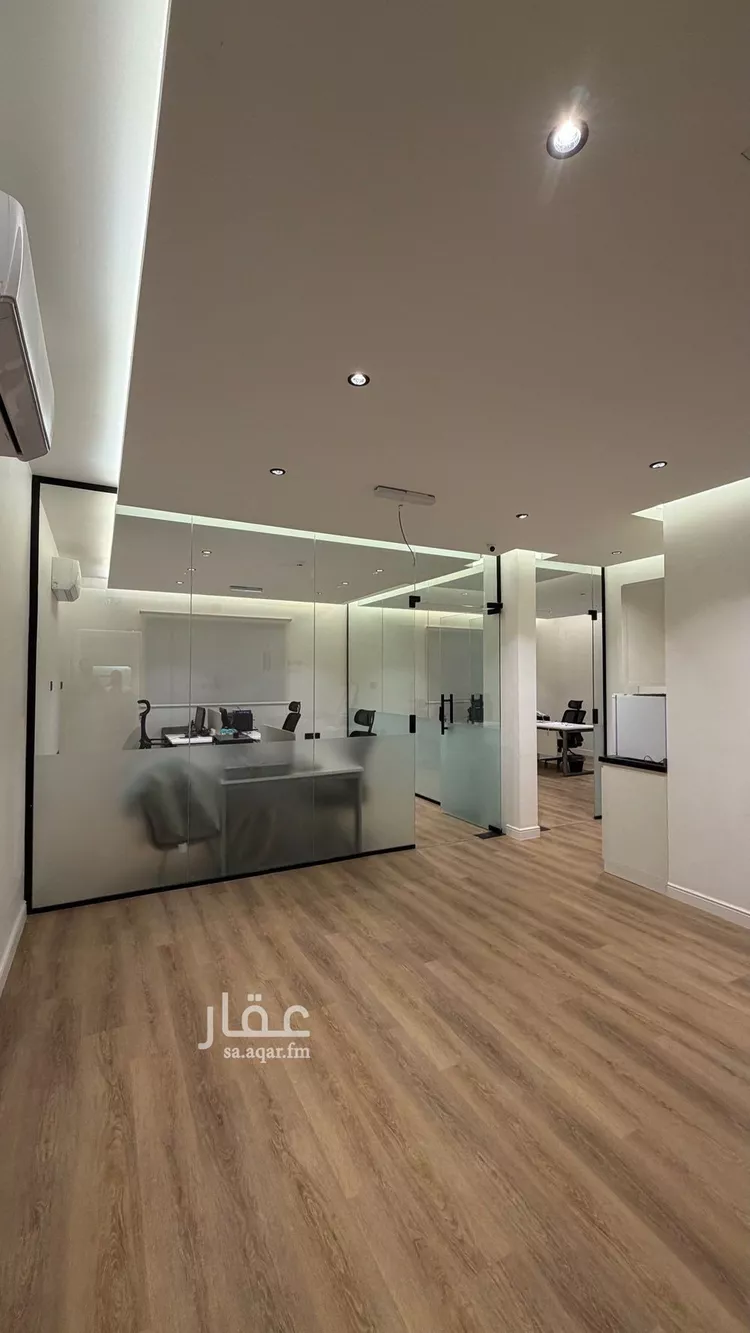 مكتب تجاري للإيجار في شارع الامير فهد بن سلمان, حي العقربية, مدينة الخبر, المنطقة الشرقية صورة 2