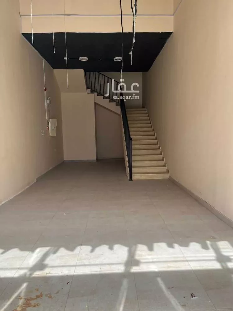 محل للإيجار في شارع عسير, حي ظهرة لبن, مدينة الرياض, منطقة الرياض صورة 2