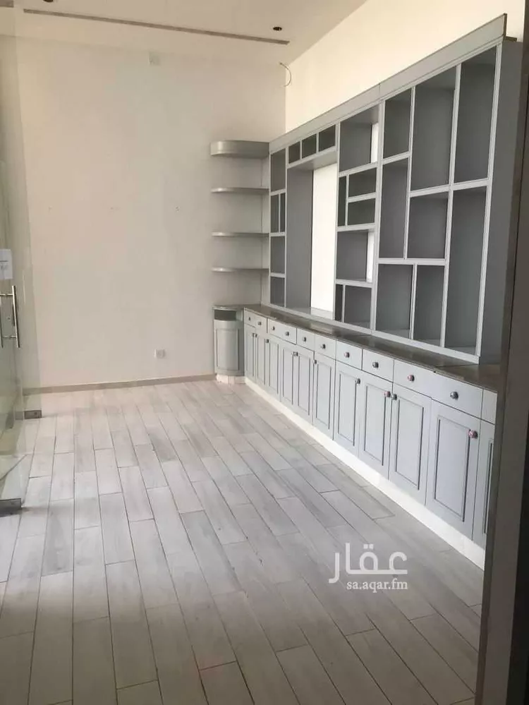 محل للإيجار في شارع عسير, حي ظهرة لبن, مدينة الرياض, منطقة الرياض صورة 5