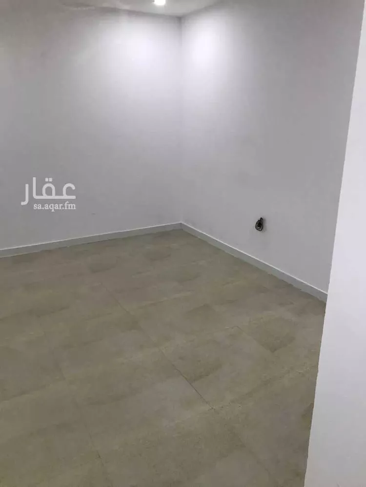 Shop for Rent in Riyadh Dhahrat Laban صورة 4