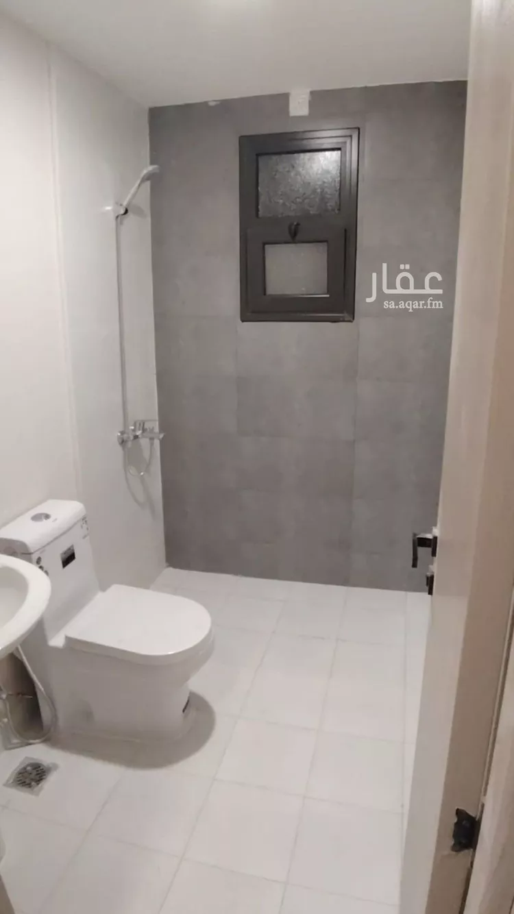 شقة للإيجار في شارع السلام, حي الإسكان الجنوبي, مدينة الدمام, المنطقة الشرقية 7