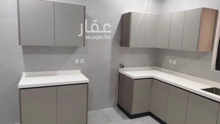 شقة للإيجار في حي العويمرية ، الهفوف‎ ، الاحساء