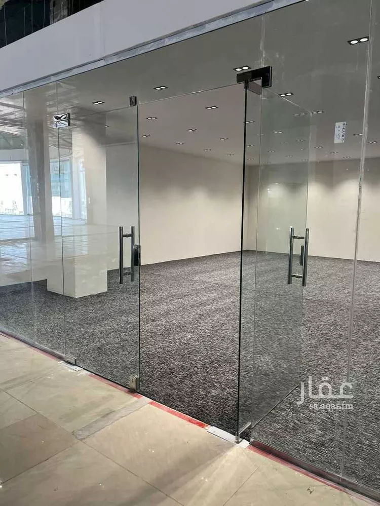 عمارة للإيجار في شارع طريق الامير سعد بن عبدالرحمن الاول الفرعي, حي الروابي, مدينة الرياض, منطقة الرياض صورة 2