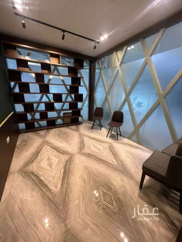 عمارة للإيجار في شارع طريق الامير سعد بن عبدالرحمن الاول الفرعي, حي الروابي, مدينة الرياض, منطقة الرياض صورة 2