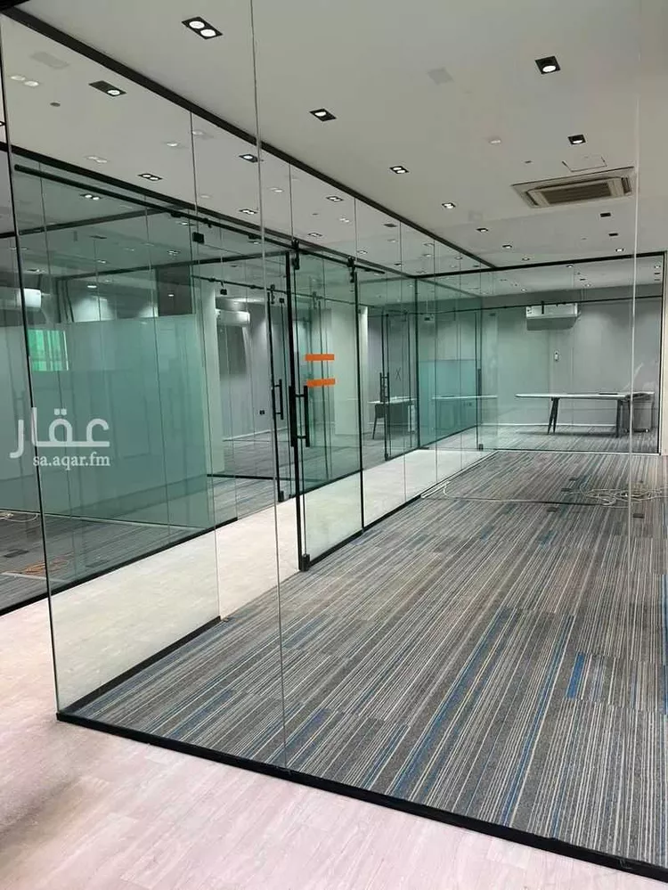 مكتب تجاري للإيجار في شارع الامير سعد بن عبدالرحمن الفرعي, حي الروابي, مدينة الرياض, منطقة الرياض صورة 3