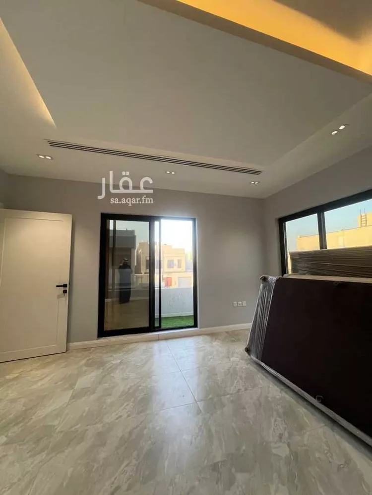 فيلا للبيع في شارع الوداعة, حي البحر, مدينة الخبر, المنطقة الشرقية 12
