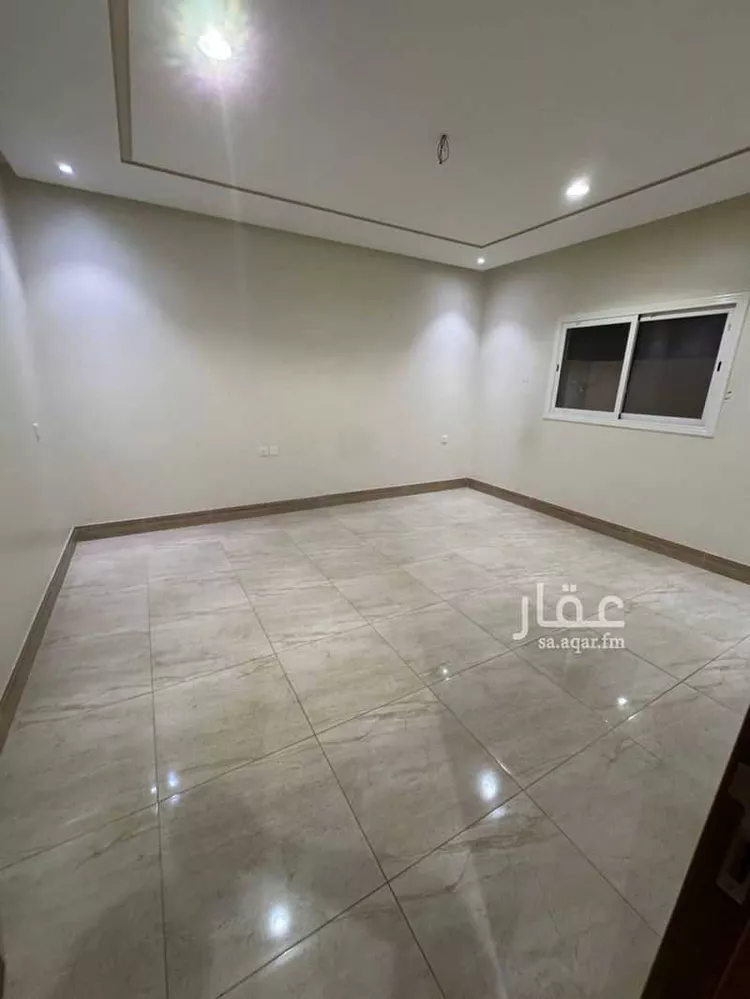 دور للإيجار في شارع عمر المورق, حي السلام, مدينة الرياض, منطقة الرياض صورة 4