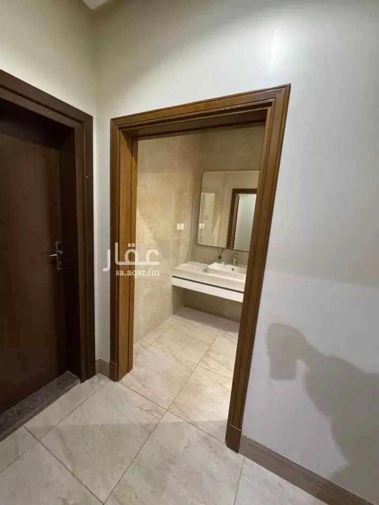 دور للإيجار في شارع عمر المورق, حي السلام, مدينة الرياض, منطقة الرياض صورة 5