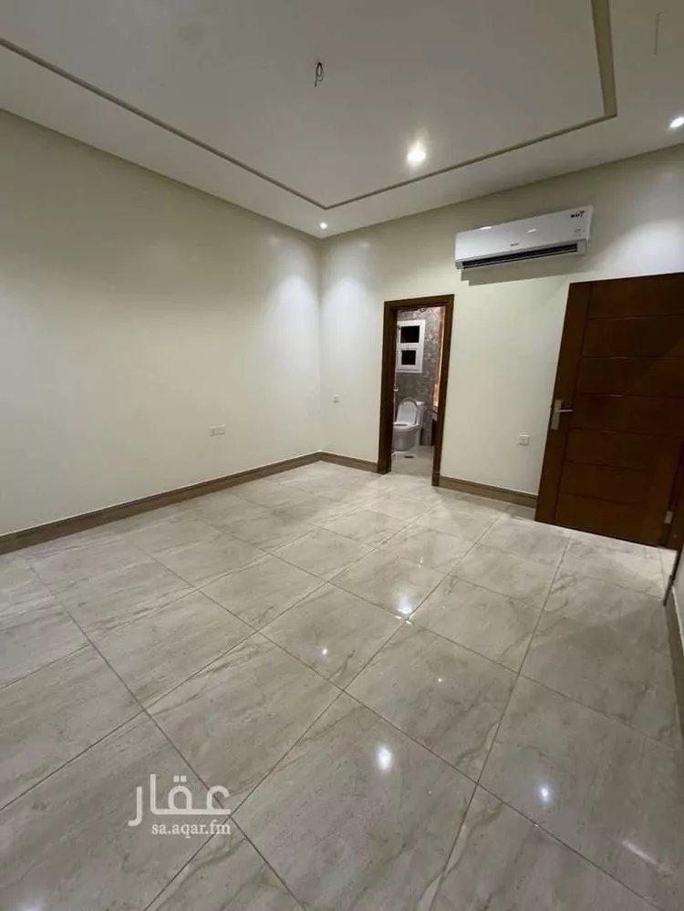 دور للإيجار في شارع عمر المورق, حي السلام, مدينة الرياض, منطقة الرياض صورة 3