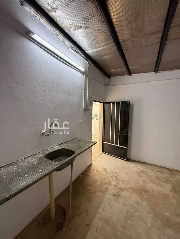 استراحة للبيع في شارع النعيم, حي الصناعية, مدينة حفر الباطن, المنطقة الشرقية صورة 2