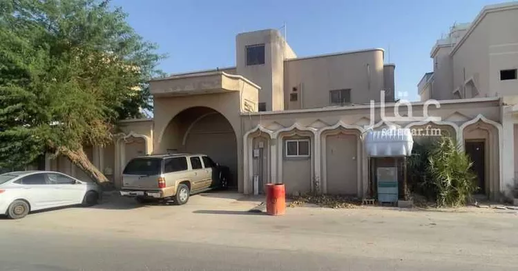 عمارة للبيع في شارع الضيافة, حي الواحة, مدينة حفر الباطن, المنطقة الشرقية