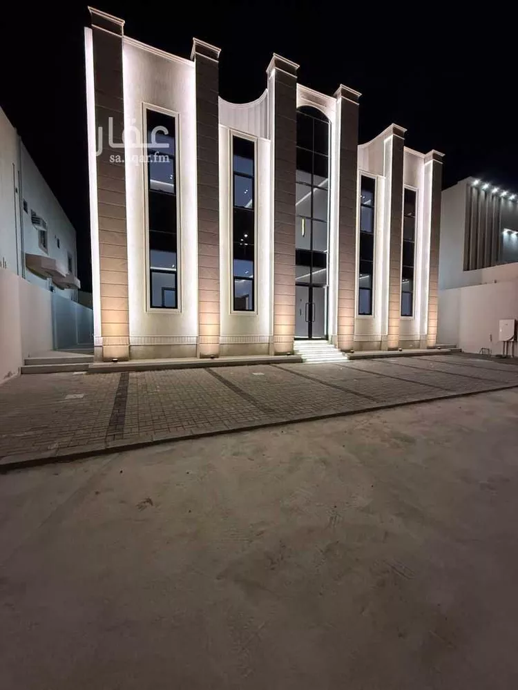 عمارة للبيع في شارع ابن القيم الجوزية, حي المحمدية, مدينة حفر الباطن, المنطقة الشرقية