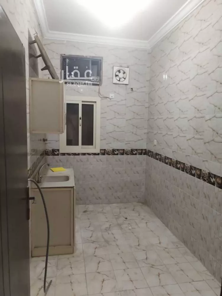 شقة للإيجار في شارع الشيخ حسين بن محمد بن عبد الوهاب ، حي مريخ ، جدة ، جدة صورة 5