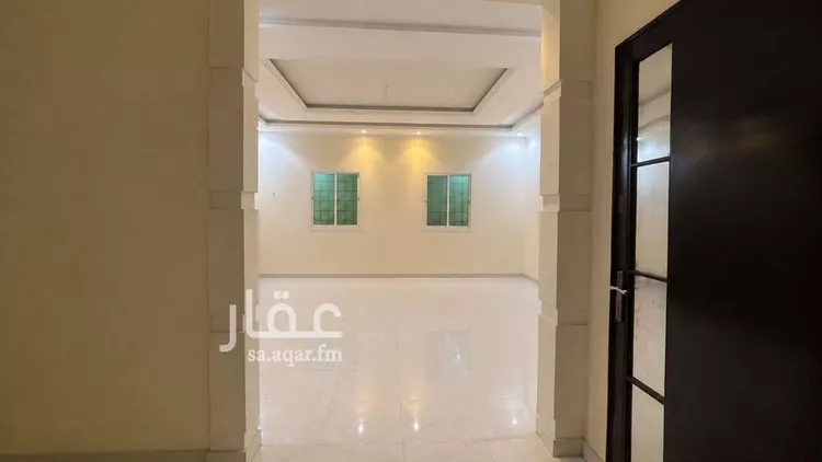فيلا للبيع في شارع جبل المشايخ, حي القادسية, مدينة الرياض, منطقة الرياض 7