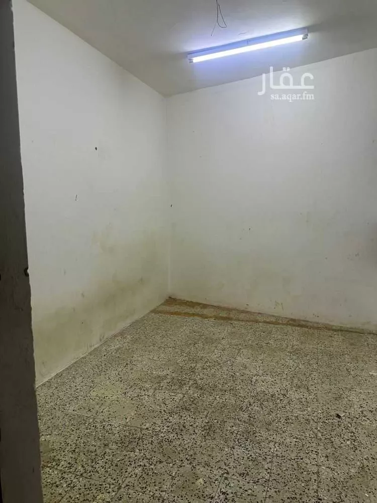 غرفة للإيجار في شارع ممر3, حي المرقب, مدينة الرياض, منطقة الرياض