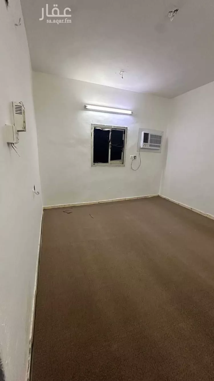 غرفة للإيجار في شارع طاهر الجزائري, حي غبيرا, مدينة الرياض, منطقة الرياض