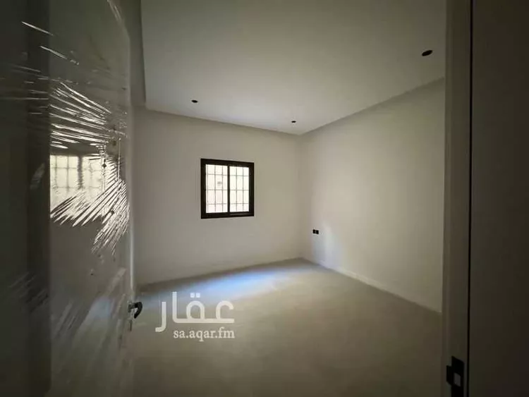 دور للبيع في شارع علي بن الحسن الخزرجي, حي عكاظ, مدينة الرياض, منطقة الرياض 6