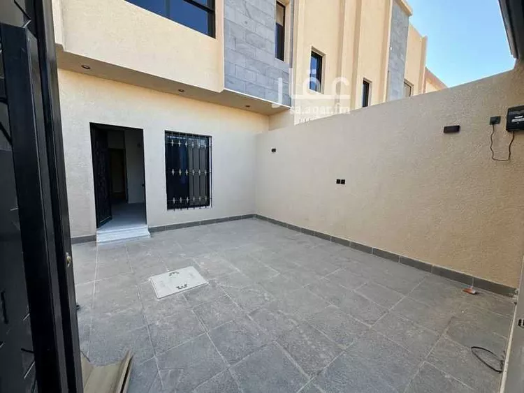 Floor for Sale in Riyadh Okaz صورة 2