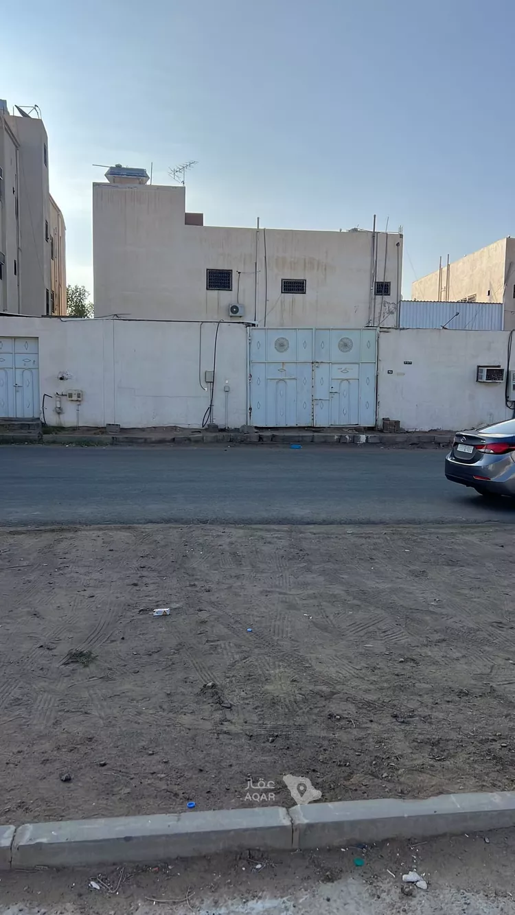 مستودع للإيجار في شارع الملك عبد العزيز, حي الضيافة, مدينة نجران, منطقة نجران