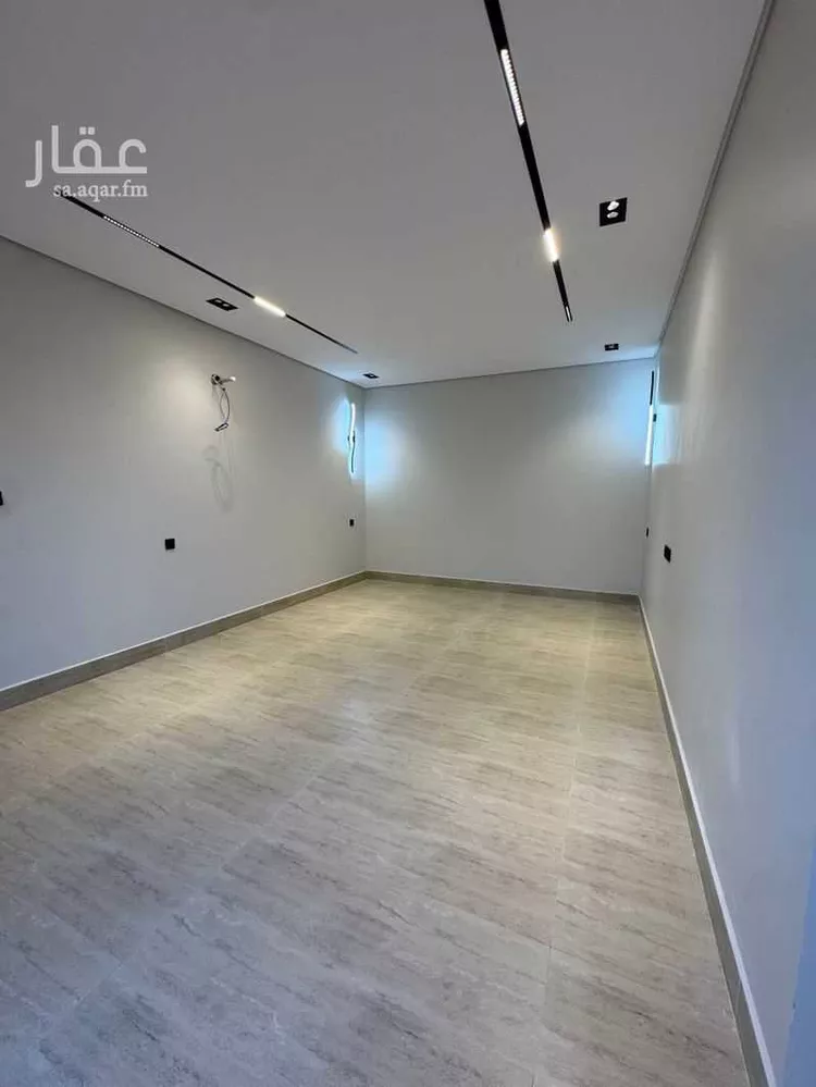 Villa for Sale in Safwa Abu Main 8