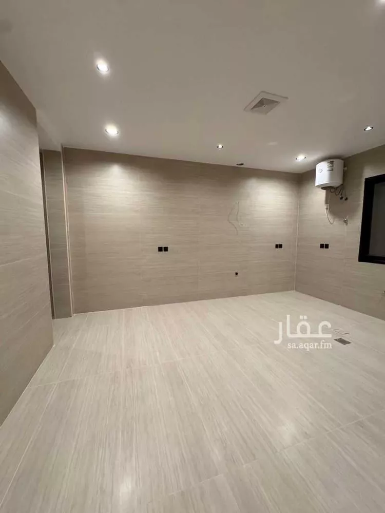 شقة للبيع في شارع العزيزية 78, حي العزيزية, مدينة الجبيل, المنطقة الشرقية 8