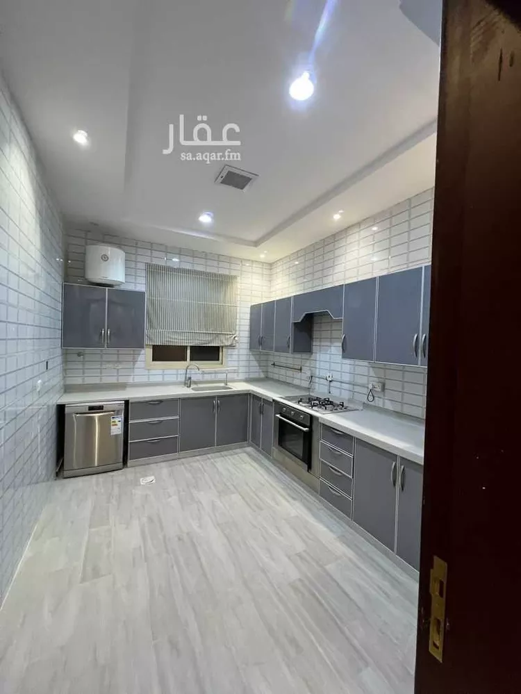 فيلا للإيجار في شارع شهيد الدين ثم الوطن محمد يحيى محمد الب, حي العارض, مدينة الرياض, منطقة الرياض صورة 4