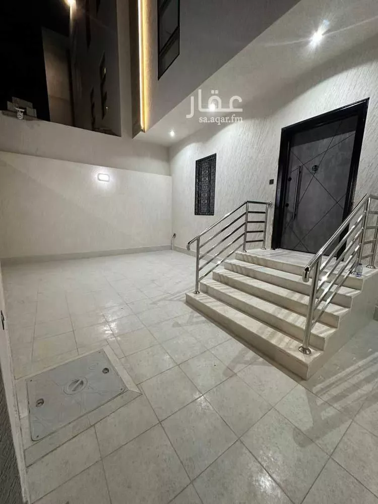 شقة للبيع في شارع ممر مشاه 2177, حي الدفاع, مدينة المدينة المنورة, منطقة المدينة المنورة 1 صورة