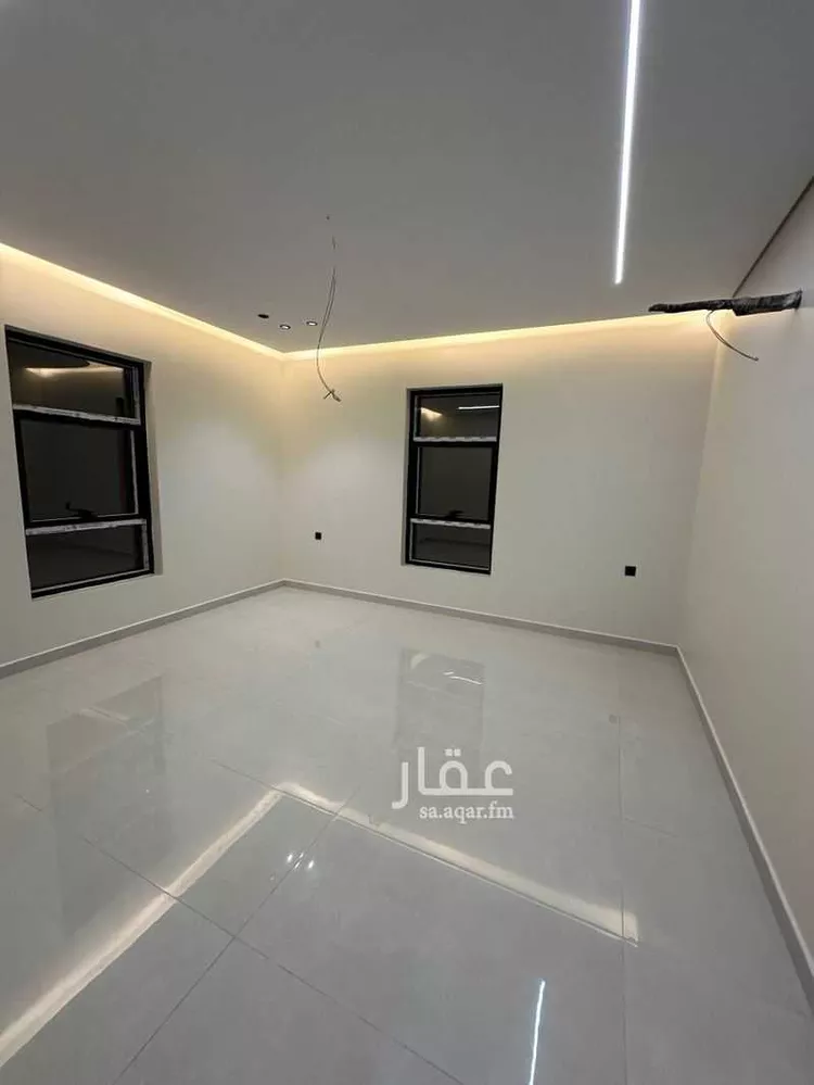 شقة للبيع في شارع ممر مشاه 2177, حي الدفاع, مدينة المدينة المنورة, منطقة المدينة المنورة 14