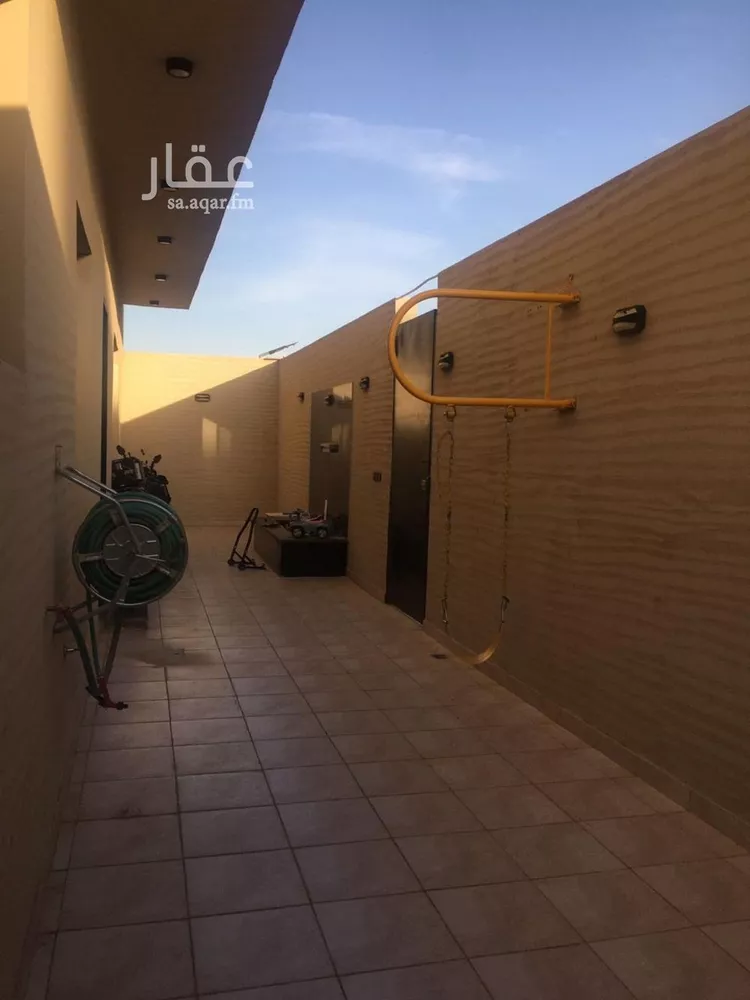 فيلا للبيع في شارع عبدالرحمن المكودي, حي عكاظ, مدينة الرياض, منطقة الرياض صورة 4