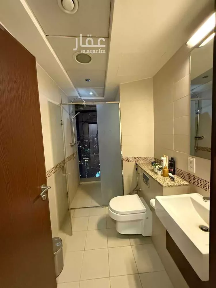 شقة للإيجار في شارع طريق الملك فهد الفرعي, حي الصحافة, مدينة الرياض, منطقة الرياض صورة 2
