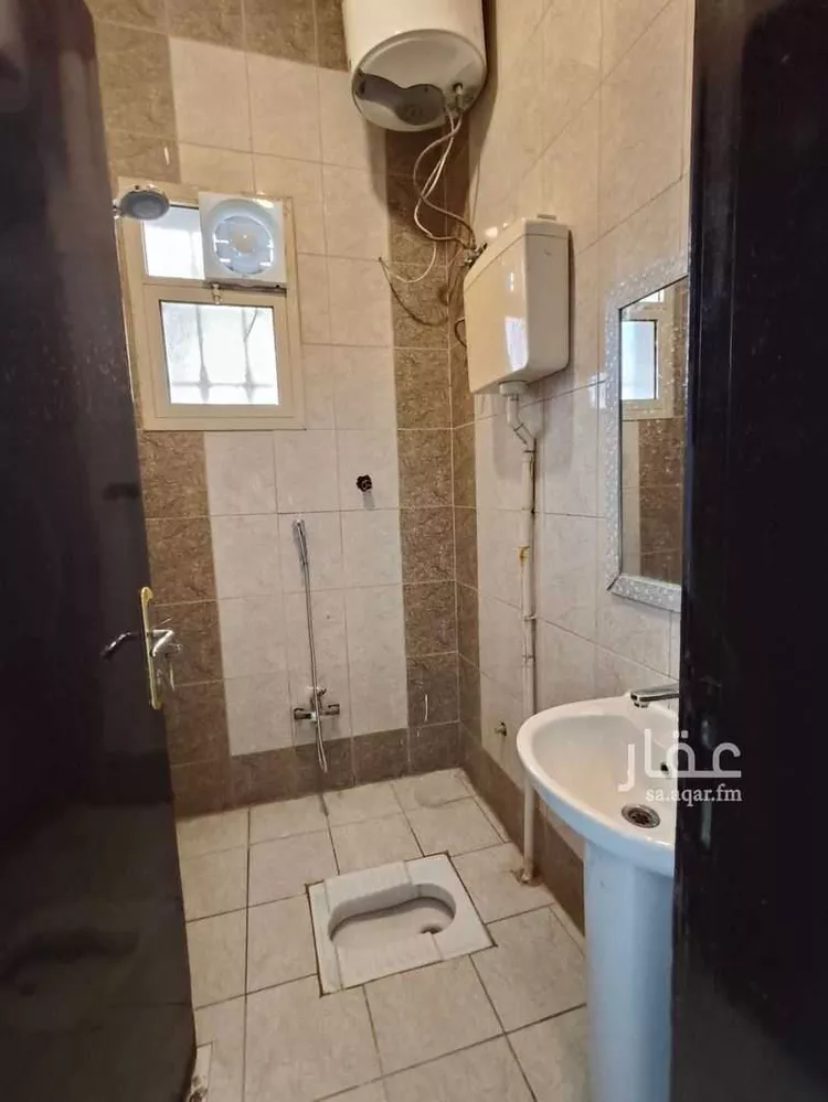 عمارة للإيجار في شارع راجية, حي اليرموك, مدينة الرياض, منطقة الرياض صورة 4