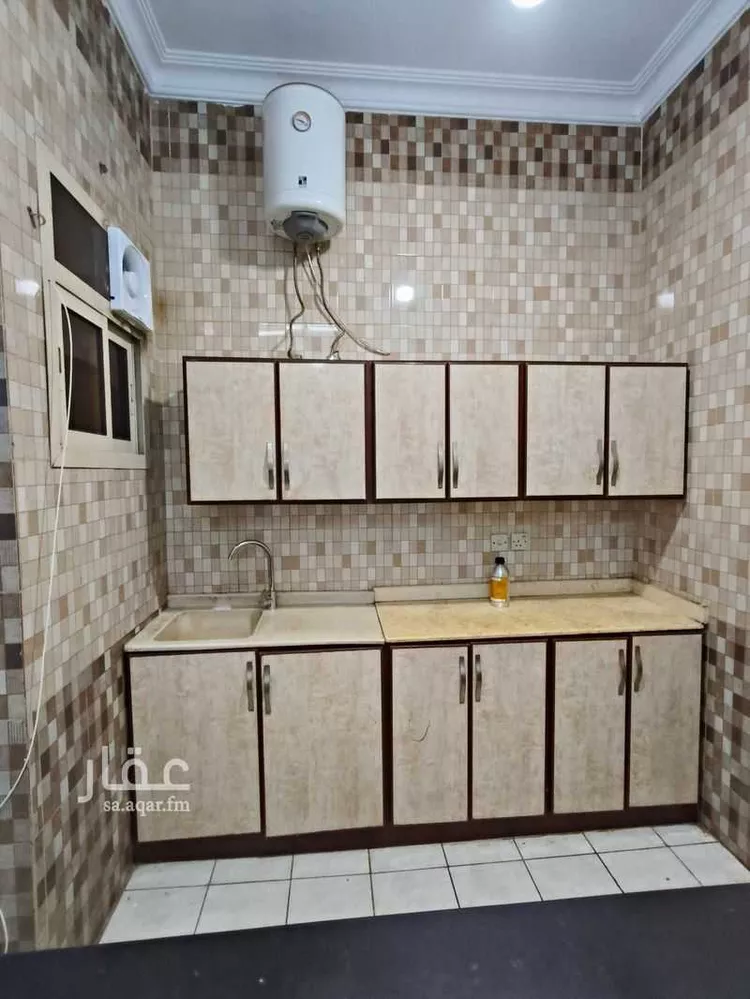 عمارة للإيجار في شارع راجية, حي اليرموك, مدينة الرياض, منطقة الرياض صورة 5