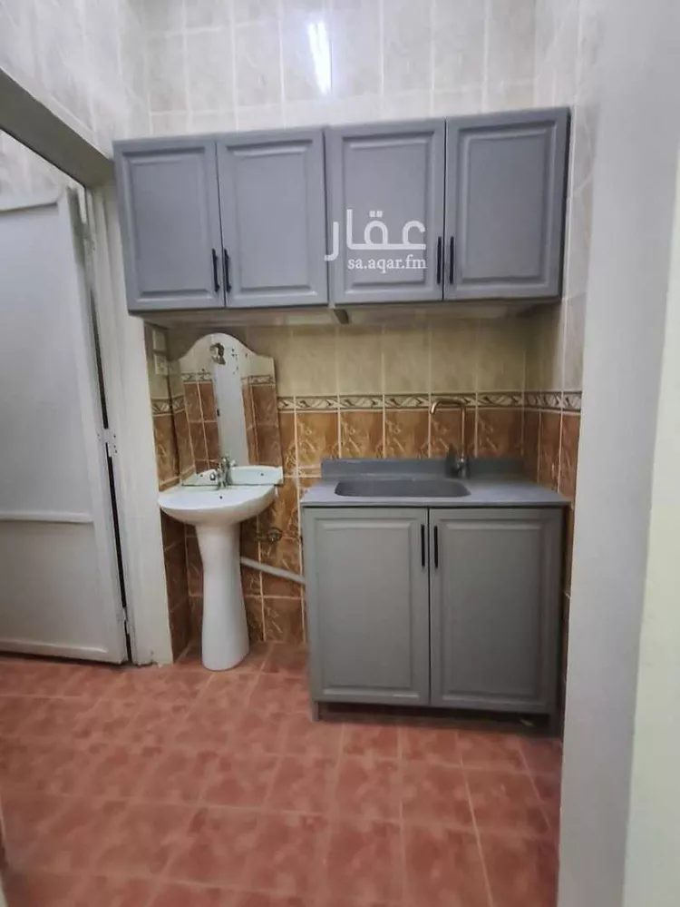 شقة للإيجار في شارع بحر العرب, حي اليرموك, مدينة الرياض, منطقة الرياض 9