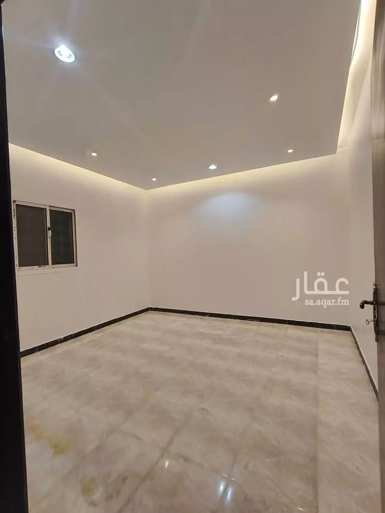 فيلا للإيجار في شارع ابن الصاحب, حي الملك فيصل, مدينة الرياض, منطقة الرياض صورة 3