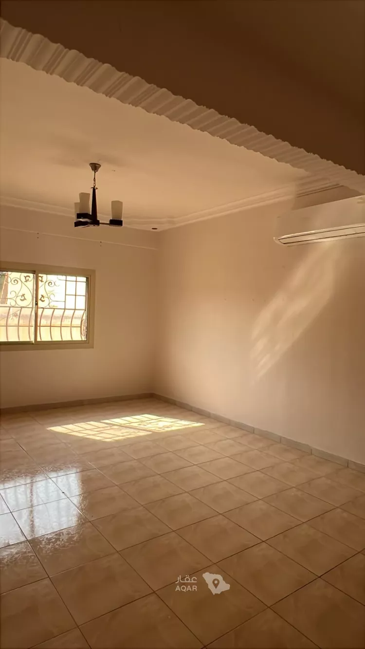 Apartment for Rent in Medina Bir Uthman