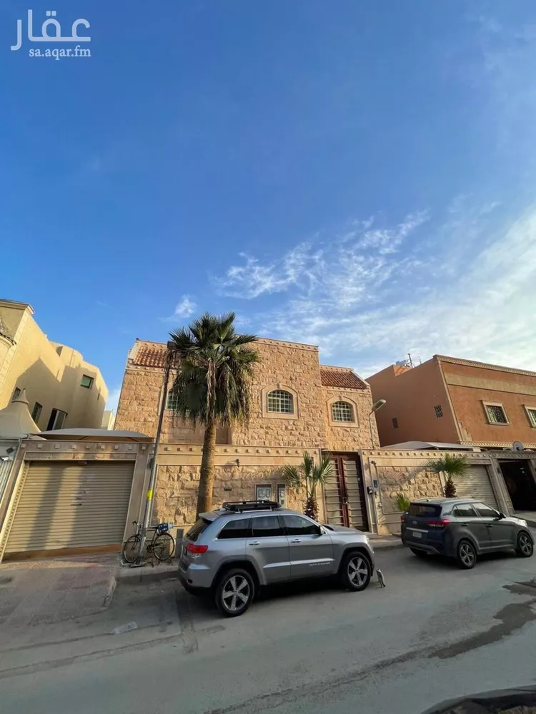 فيلا للبيع في شارع سيبويه, حي الوادي, مدينة الرياض, منطقة الرياض 1 صورة