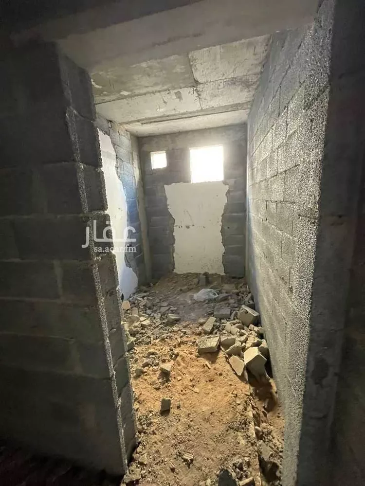 عمارة للبيع في شارع امنة بنت جابر ، حي العزيزية ، المدينة المنورة ، منطقة المدينة المنورة صورة 2