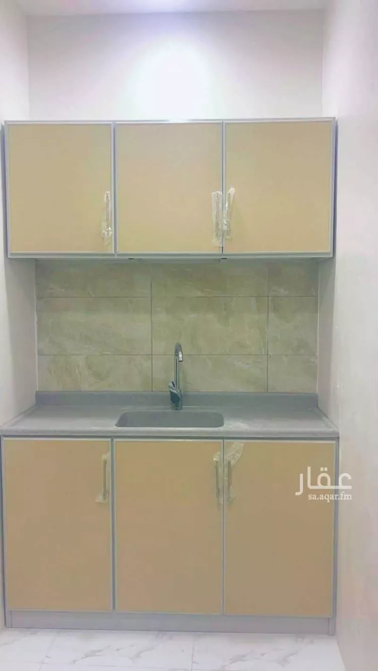 شقة للإيجار في شارع احمد البسيلي ، حي جنوب الهفوف ، الهفوف‎ ، الاحساء صورة 2