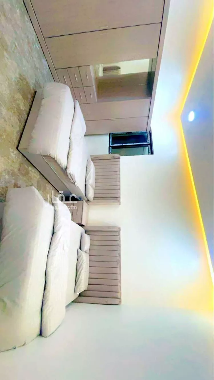 شقة للإيجار في شارع احمد البسيلي ، حي جنوب الهفوف ، الهفوف‎ ، الاحساء