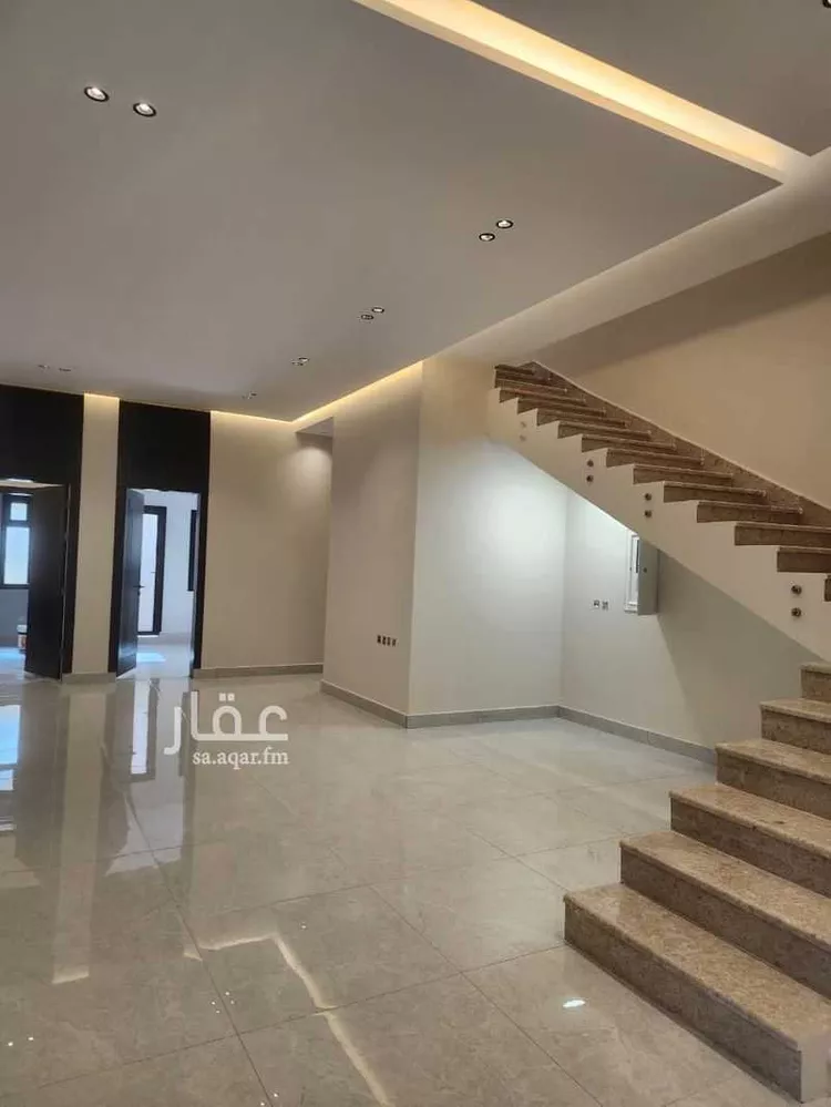 دور للبيع في شارع علي بن أبي طاهر, حي الرمال, مدينة الرياض, منطقة الرياض صورة 3