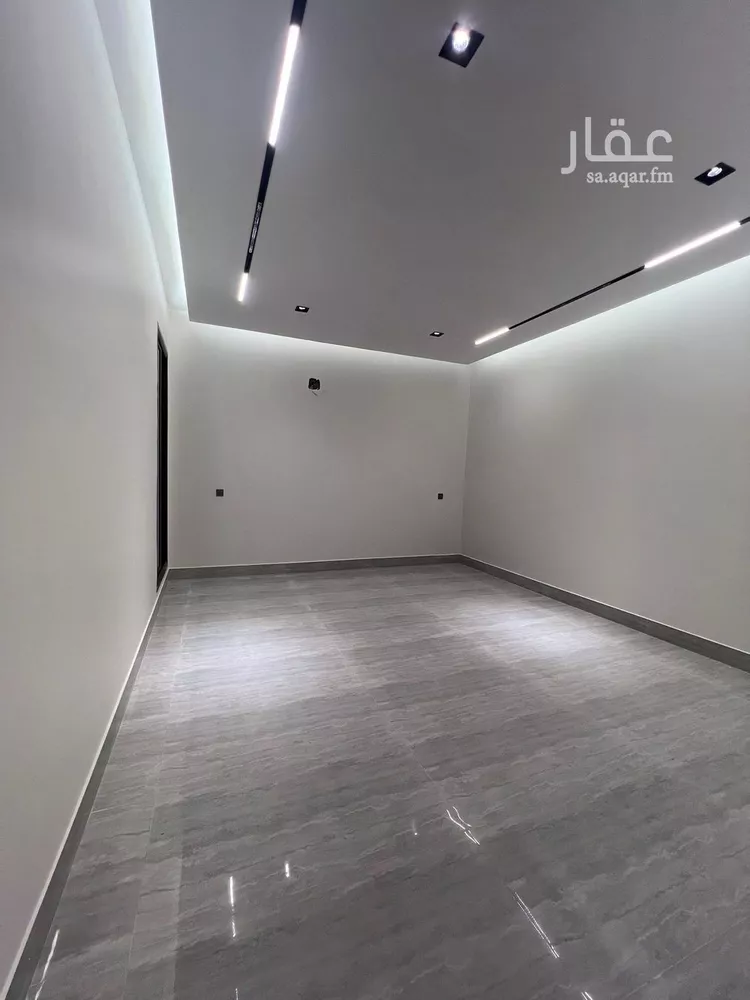 فيلا للبيع في شارع الشيخ يحيى أمان, حي الرمال, مدينة الرياض, منطقة الرياض