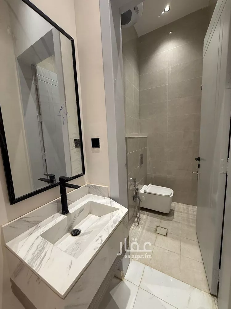 Floor for Sale in Riyadh Al Janadriyah صورة 5