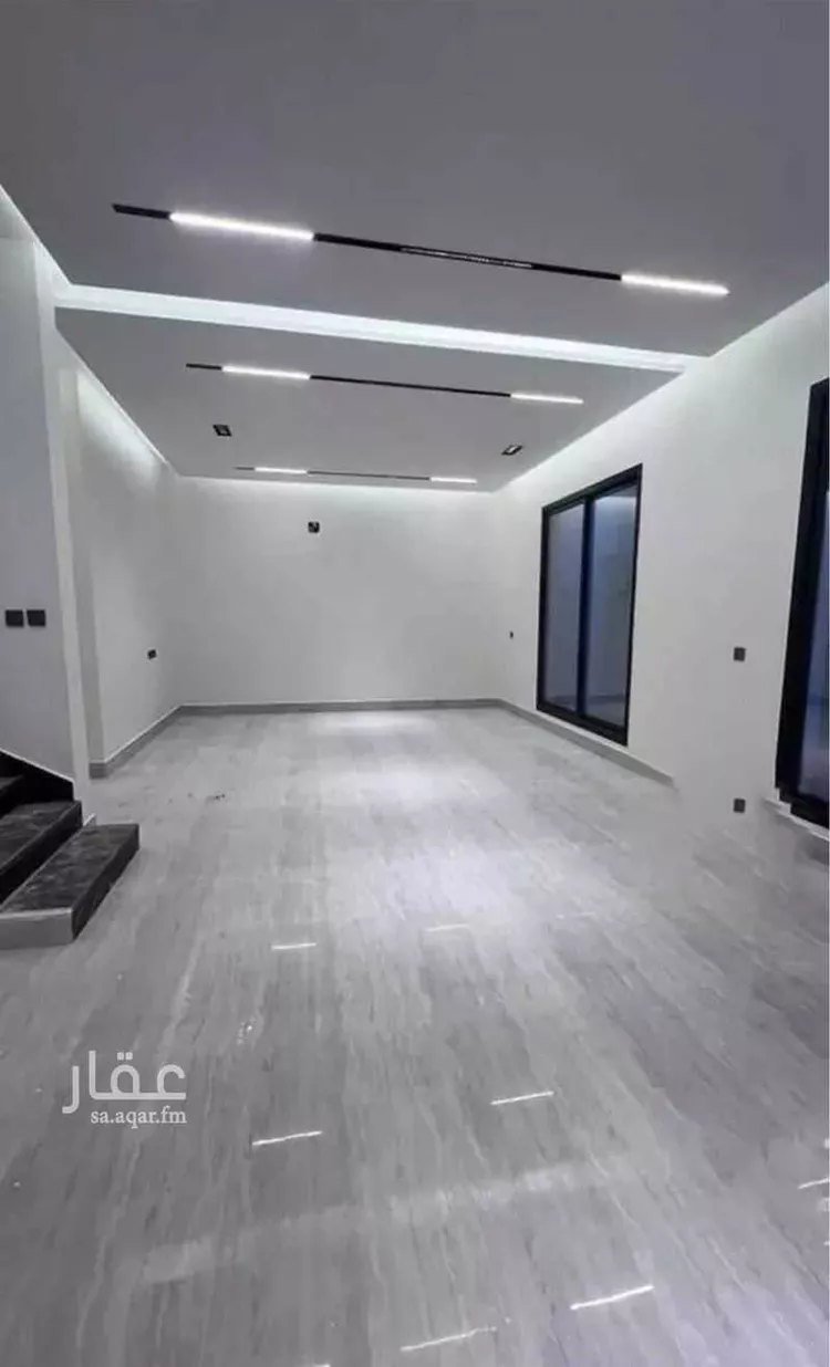 فيلا للبيع في شارع أبي العباس الجندي, حي الرمال, مدينة الرياض, منطقة الرياض