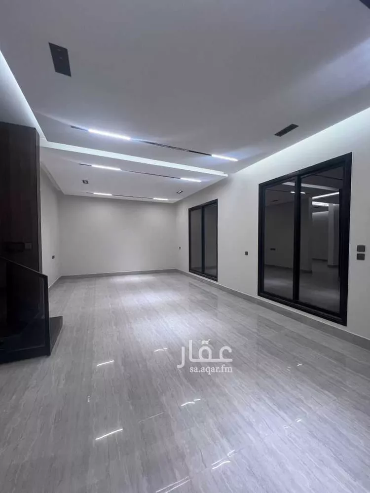 فيلا للبيع في شارع أبي العباس الجندي, حي الرمال, مدينة الرياض, منطقة الرياض